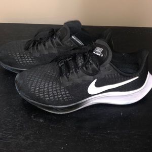 Nike Air Zoom Pegasus 37